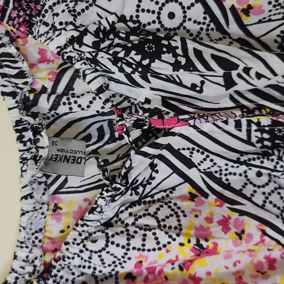 Women Colorful Floral top size S - Picture 2 of 3